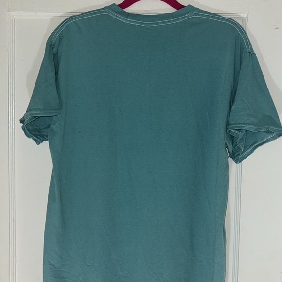 Aaliyah Graphic Tee - Picture 5 of 7